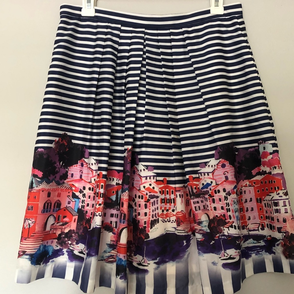 Boston Proper skirt, worn only a couple times! Super cute!